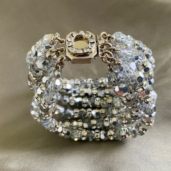 Rhinestone and grey silver tone crystals sterling stretch bracelet - Picture 3 of 5